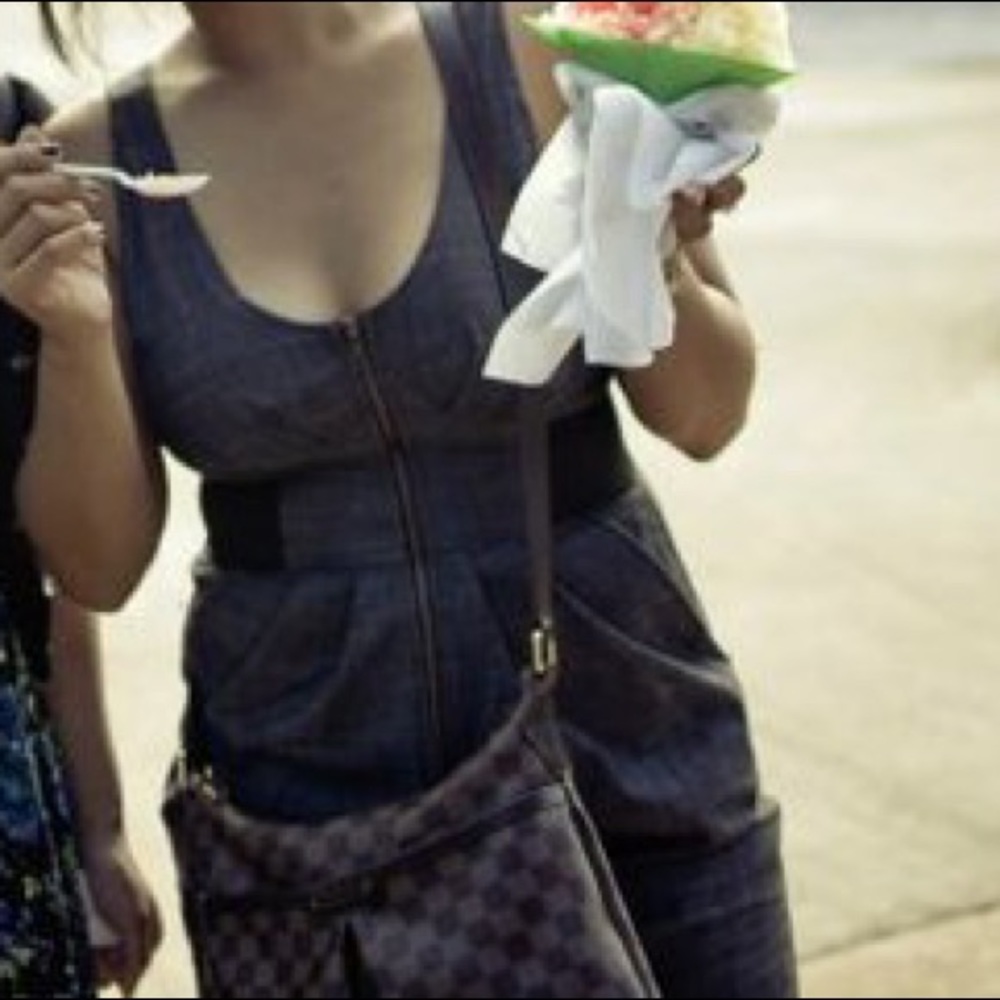 Romeo & Juliet Couture Front Zipper Dress, Sz S